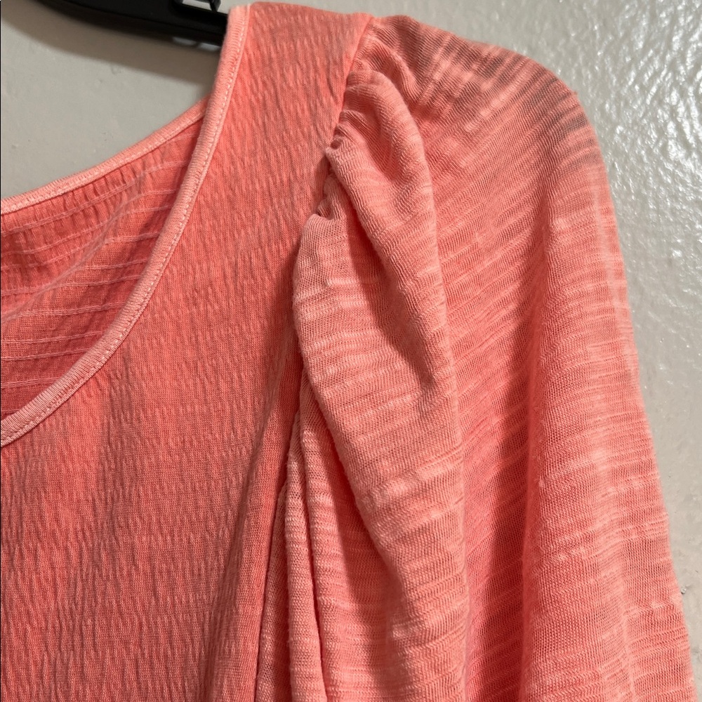 Free People Day Lily Puff Sleeve Blouse Top Size SM Coral Pink - Picture 6 of 7